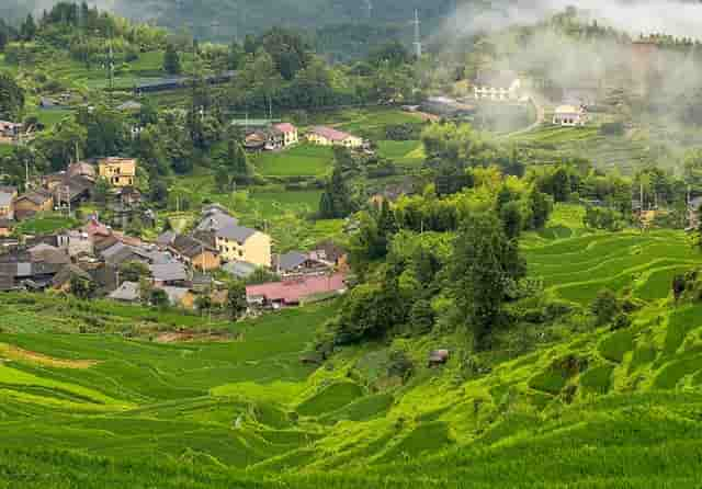 除了長沙 湖南還有三個城市不容小覷 他們潛力巨大 風(fēng)景優(yōu)美 適合老年人